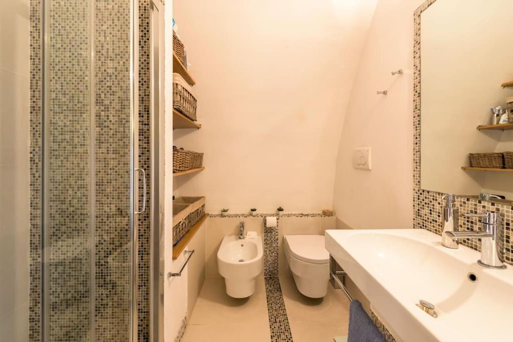 Traditional Apartment In Old City บารี ภายนอก รูปภาพ