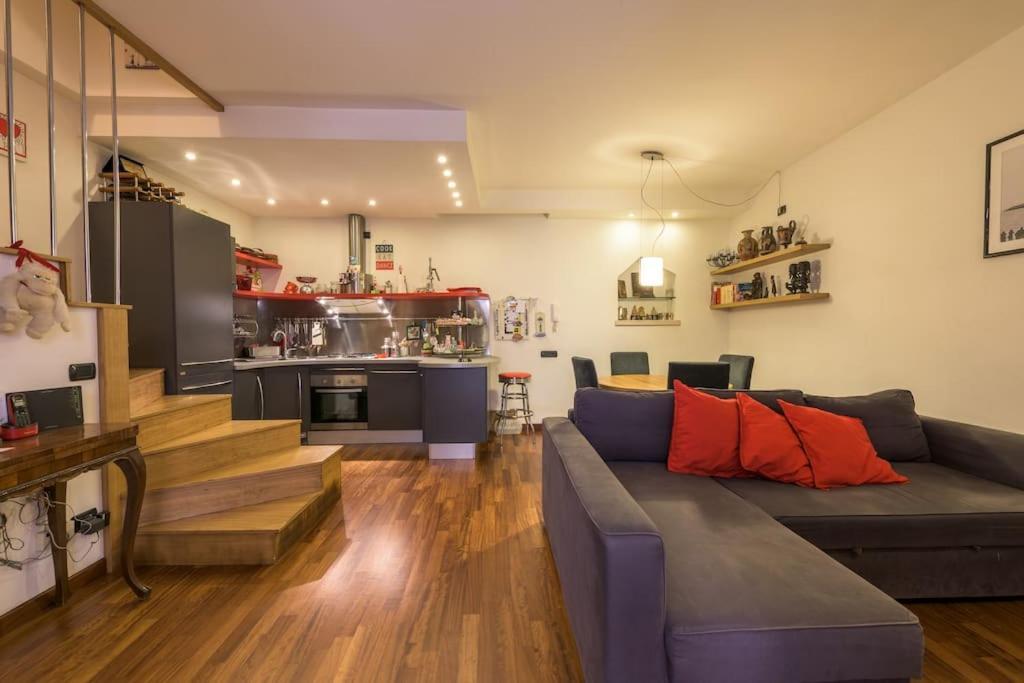 Traditional Apartment In Old City บารี ภายนอก รูปภาพ