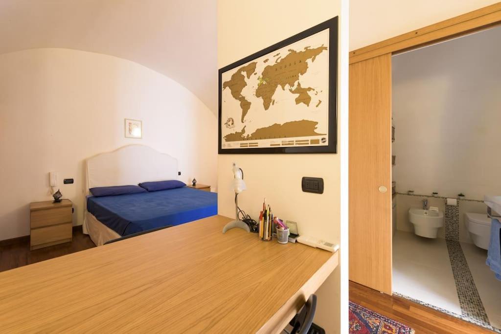 Traditional Apartment In Old City บารี ภายนอก รูปภาพ